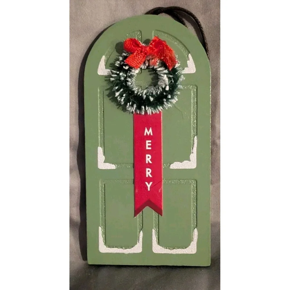 Target Round Wood Door 'Merry' Christmas Tree Ornament green Wondershop